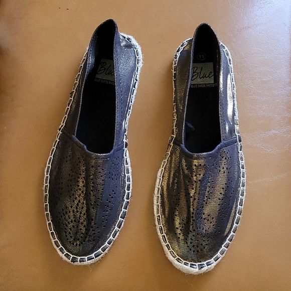 - Blue suede shoes size 11 - Picture 1 of 9